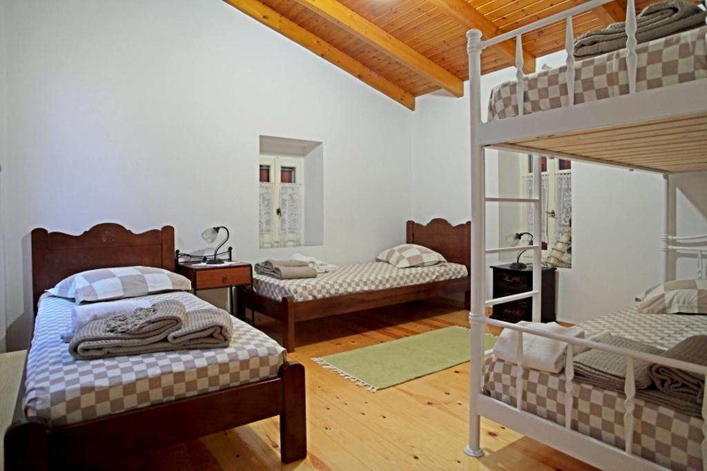 Menelia Cottage Platístoma Quarto foto