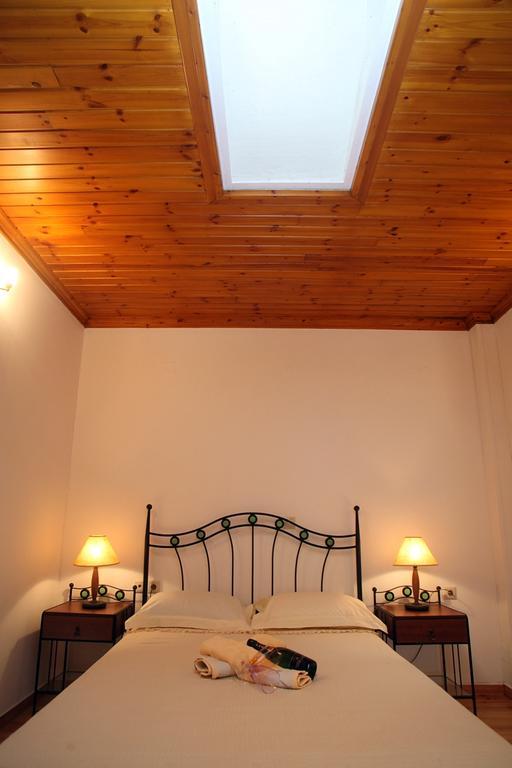 Menelia Cottage Platístoma Quarto foto
